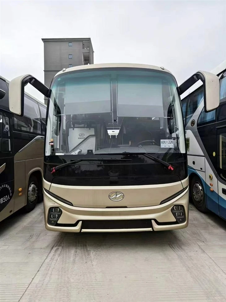 Rabljeni dizelski avtobus s 50 sedeži